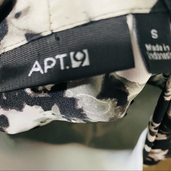 Apt. 9 Floral Black Wrap Small Blouse Top - Picture 7 of 9